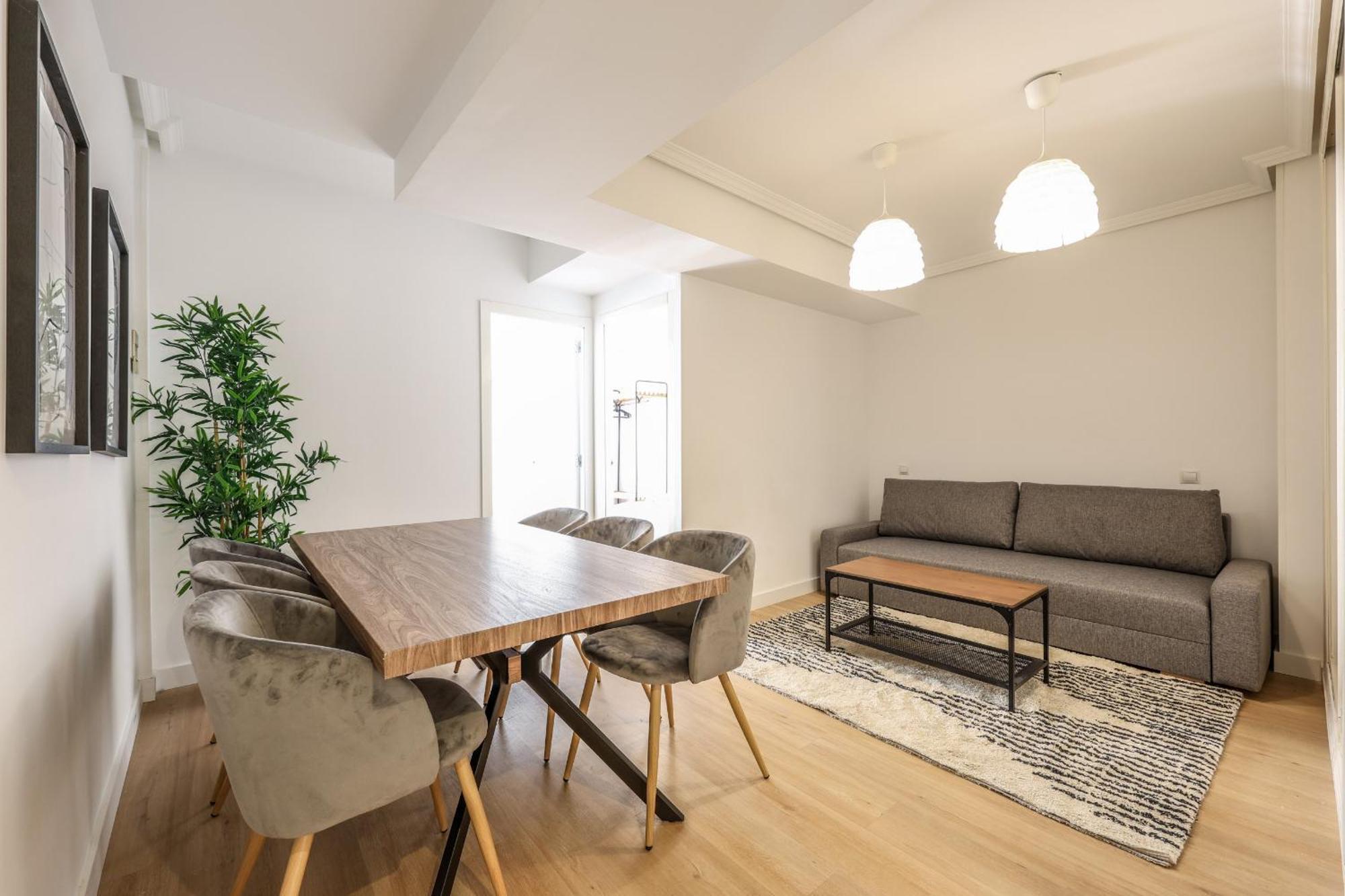 Apartamentos Reformados En Tirso De Molina Act Madri Exterior foto